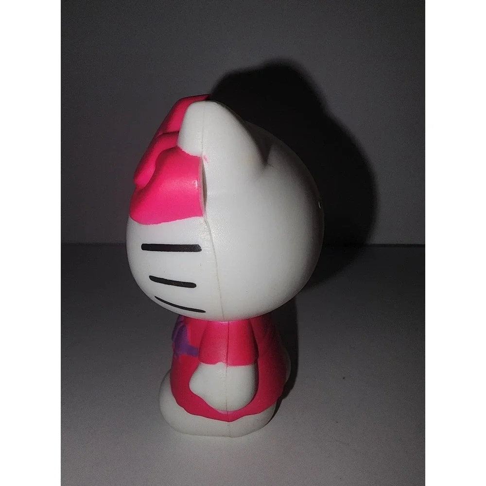 Hello Kitty listing lots